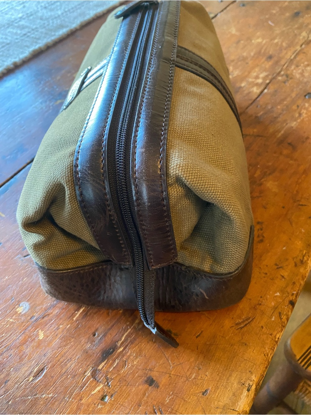 Fossil Olive Green Canvas Toiletry Kit with Brown Trim - Picture 4 of 8